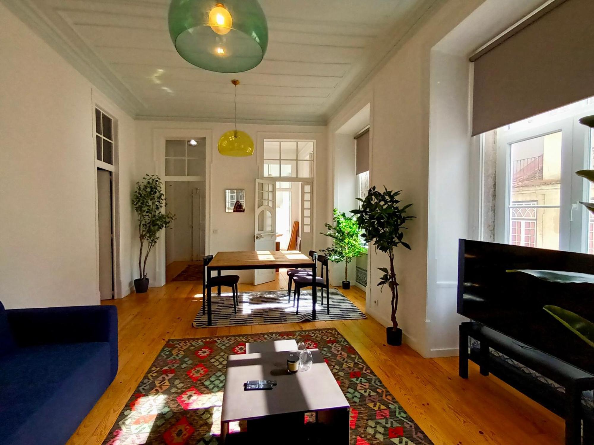 Lisbon Lounge Hostel Стая снимка